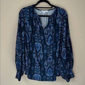 Chico's Navy and Light Blue Blouse